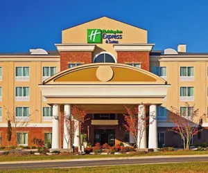 Photo 2 - Holiday Inn Express Hotel Ooltewah Springs-Chattanooga, an IHG Hotel