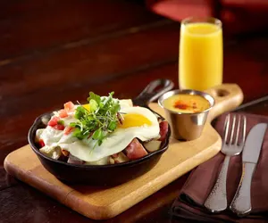 Photo 2 - Omni Fort Worth Hotel