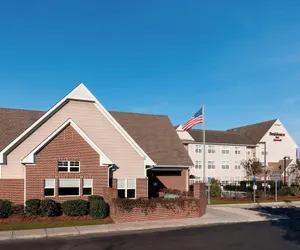 Photo 2 - Residence Inn by Marriott Hattiesburg