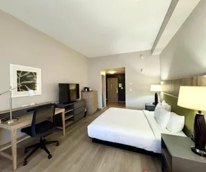 Photo 4 - Country Inn & Suites by Radisson, Port Charlotte, FL