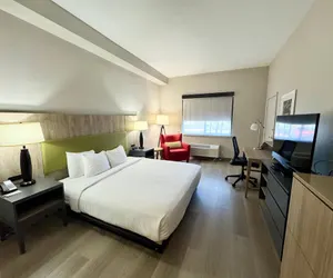 Photo 5 - Country Inn & Suites by Radisson, Port Charlotte, FL