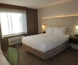 Photo 5 - Country Inn & Suites by Radisson, Staten Island