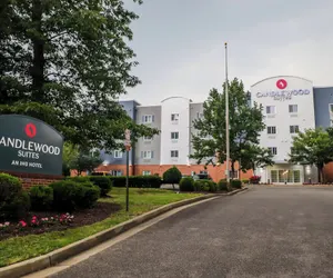 Photo 2 - Candlewood Suites Richmond Airport, an IHG Hotel