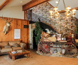 Photo 3 - Flying L Ranch Resort