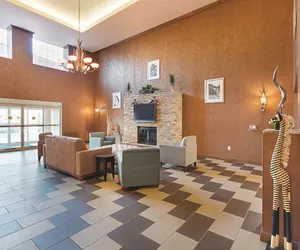 Photo 3 - La Quinta Inn & Suites by Wyndham Glen Rose