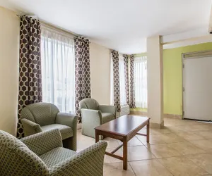 Photo 4 - Rodeway Inn