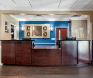 Photo 4 - Comfort Inn And Suites