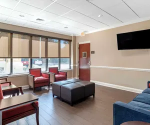 Photo 5 - Comfort Inn And Suites