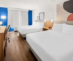 Photo 4 - Spark by Hilton Vestal Binghamton University Area