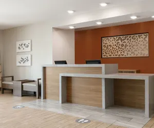 Photo 4 - Candlewood Suites Springfield North by IHG
