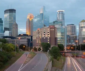 Photo 2 - Hilton Garden Inn Minneapolis Downtown