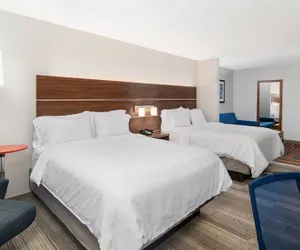 Photo 5 - Holiday Inn Express & Suites Dinuba West by IHG
