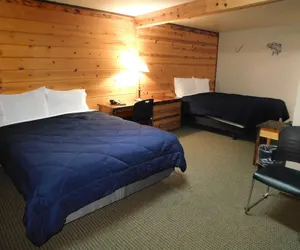 Photo 5 - Packwood Inn