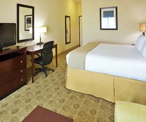 Photo 4 - Holiday Inn Express & Suites Dallas East - Fair Park by IHG