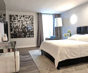 Photo 4 - Park Plaza Lodge Hotel