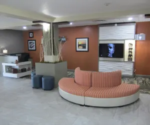 Photo 4 - Best Western Waldo Inn and Suites
