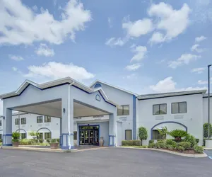 Photo 2 - Best Western Opp Inn