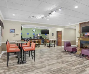 Photo 5 - Best Western Opp Inn