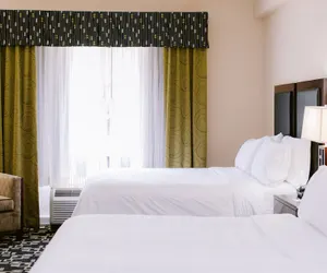 Photo 5 - Holiday Inn Express Hotel & Suites Raleigh SW NC State by IHG