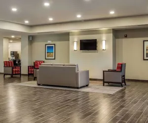 Photo 4 - Comfort Suites Brunswick Town Center