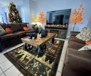 Photo 4 - Riverchase Lodge