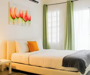 Photo 2 - Aibonito Hotel 202