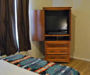 Photo 3 - Holly Inn Suites