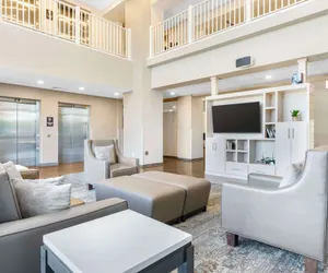 Photo 3 - Magnolia Pointe, BW Signature Collection