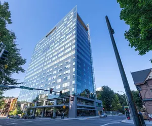 Photo 2 - Hotel Vance, Portland, a Tribute Portfolio Hotel
