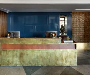 Photo 5 - The Revolution Hotel