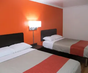 Photo 4 - Motel 6 Bay Minette, AL