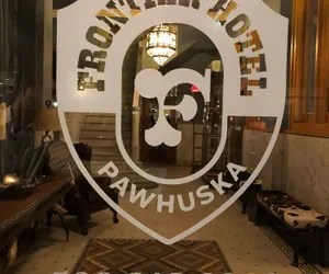 Photo 2 - Frontier Hotel Pawhuska
