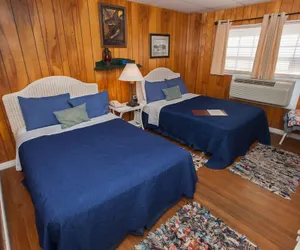 Photo 2 - Seminole Inn