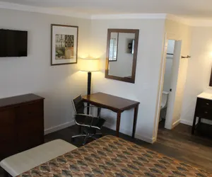Photo 4 - The Northern Inn