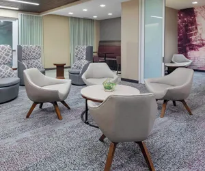 Photo 2 - Courtyard by Marriott St. Louis West County