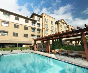 Photo 2 - Oxford Suites Paso Robles