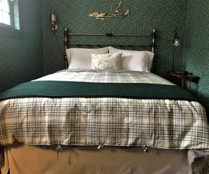 Photo 5 - Riverwind Inn Bed & Breakfast