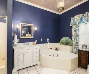 Photo 5 - Montgomery Inn BnB