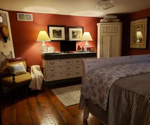 Photo 4 - Applesauce Inn B&B