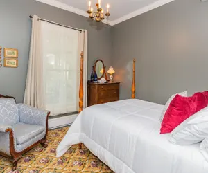 Photo 4 - Historic Hotel Broadalbin