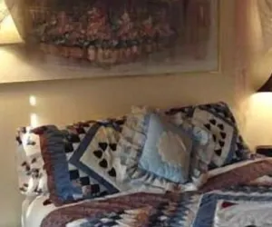 Photo 5 - Breyhouse B&B Inn