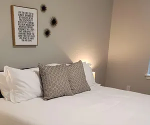 Photo 3 - Remarkable One Bedroom Suite