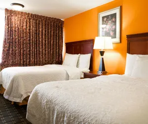 Photo 3 - Highlander Motel