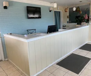 Photo 5 - American Inn And Suites