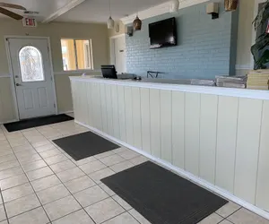 Photo 5 - American Inn And Suites