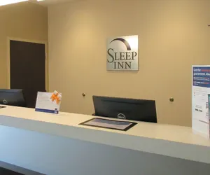 Photo 3 - Sleep Inn & Suites Chiloquin-Crater Lake Junction