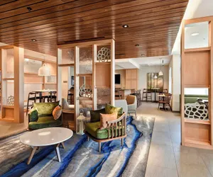 Photo 4 - Fairfield Inn & Suites by Marriott Plymouth