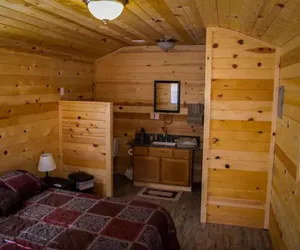 Photo 4 - Zion's Cozy Cabins