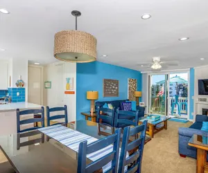 Photo 3 - Sea Breeze Penthouse