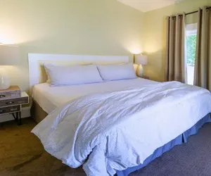 Photo 3 - Pioneer House - North Suite